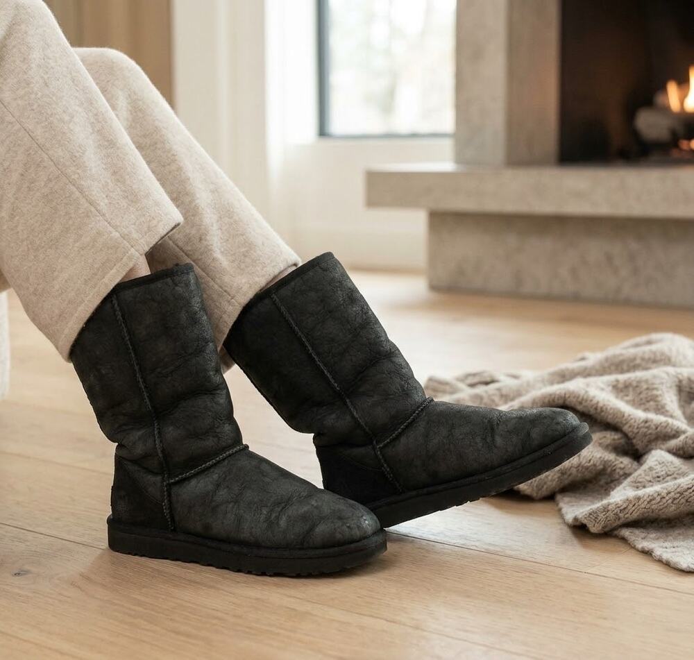 Uggs classic black tall boots winter slip on boots leather sheepskin fur lined 7